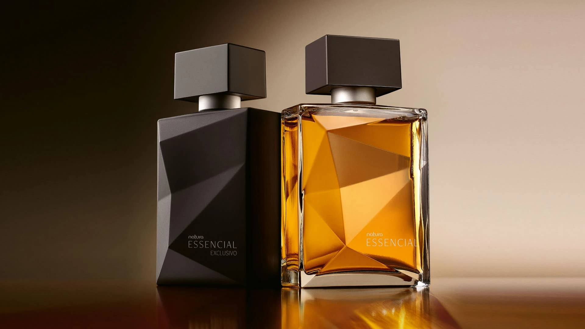 Essencial: conjunto de frascos e suas facetas.
