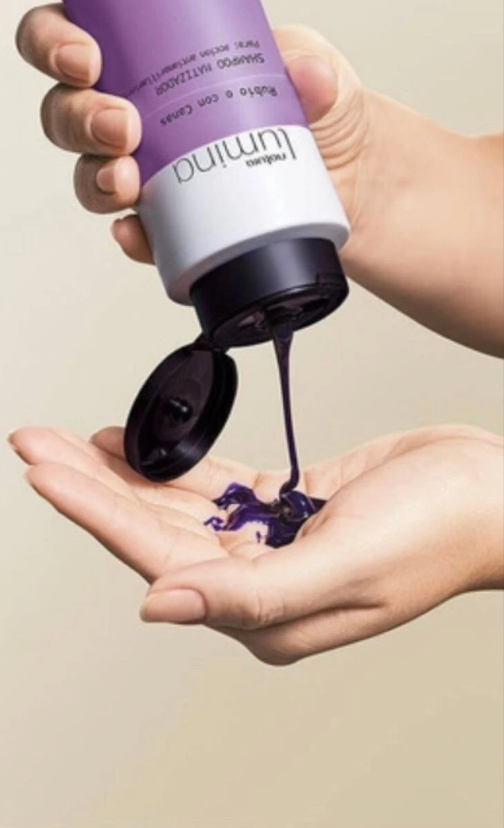 Lumina: produto roxo em uso, selecionado no deck.